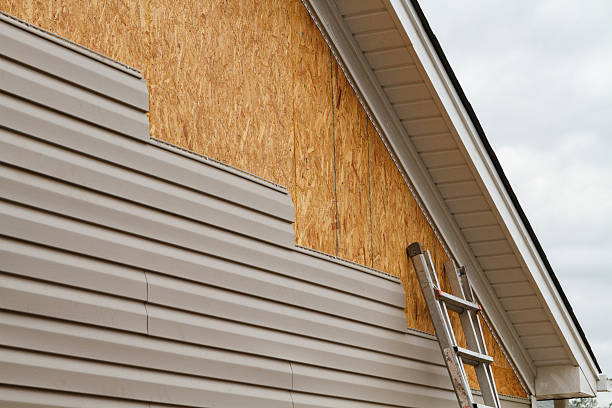 24/7 Emergency Vinyl Siding experts in Fayetteville, NC